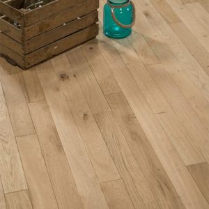 parquet contrecollé No visible brossé huilé par chêne de l'est