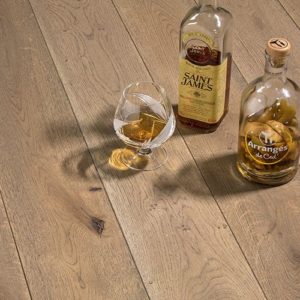 parquet contrecollé gris nuage brossé huilé par chêne de l'est